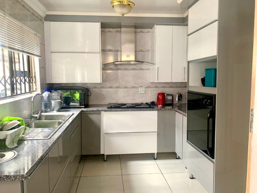 3 Bedroom Property for Sale in Vista Park Free State